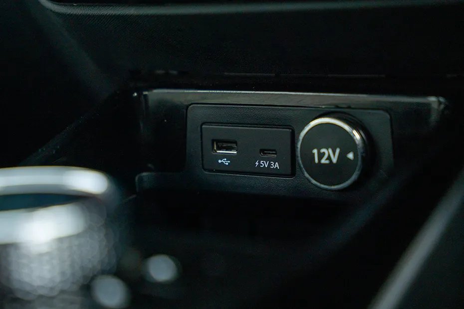 Punch EV Empowered Plus S LR ACFC - Image 62
