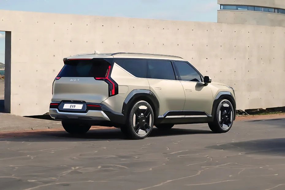 EV9 GT Line - Image 27