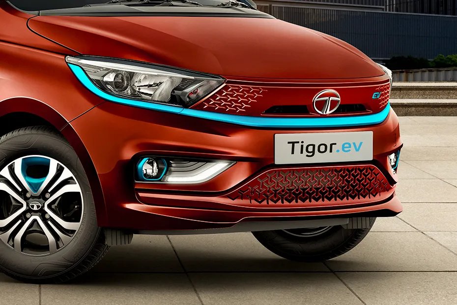 Tata Tigor EV XZ Plus LUX - Image 4
