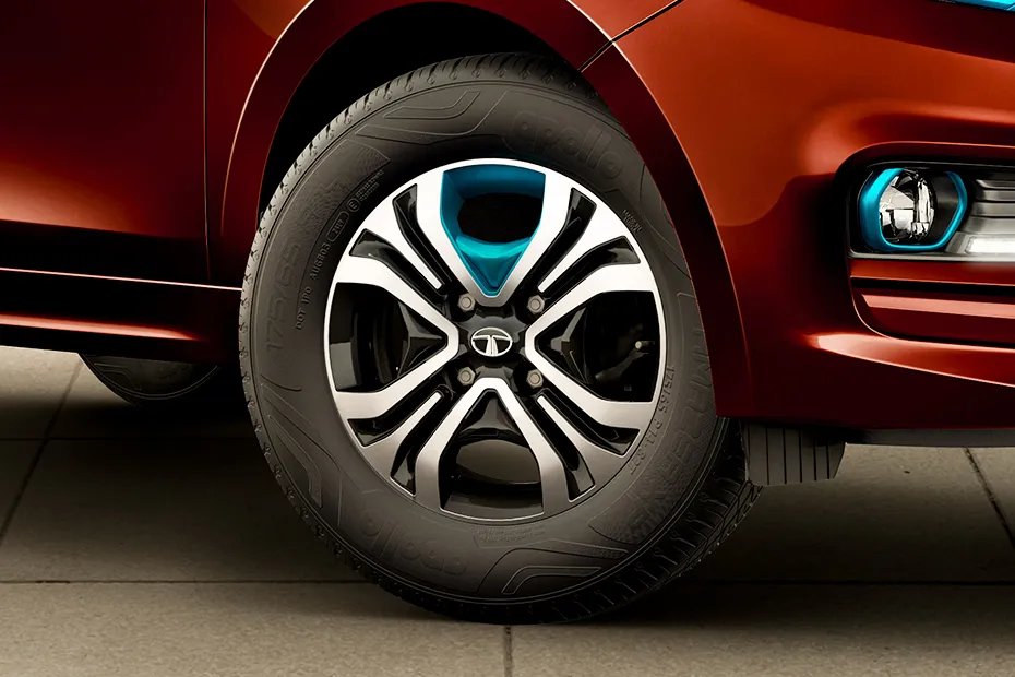 Tata Tigor EV XZ Plus LUX - Image 6