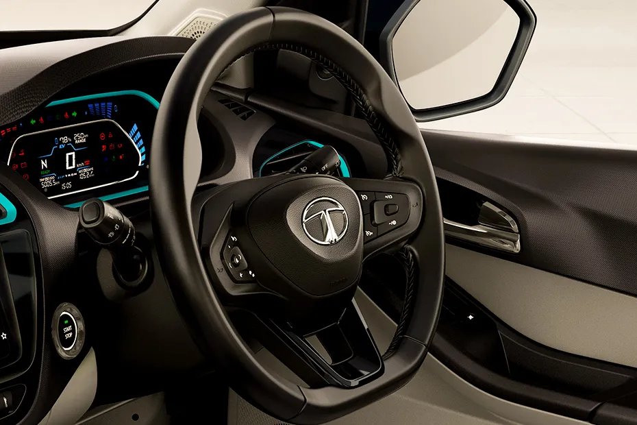 Tata Tigor EV XZ Plus LUX - Image 15