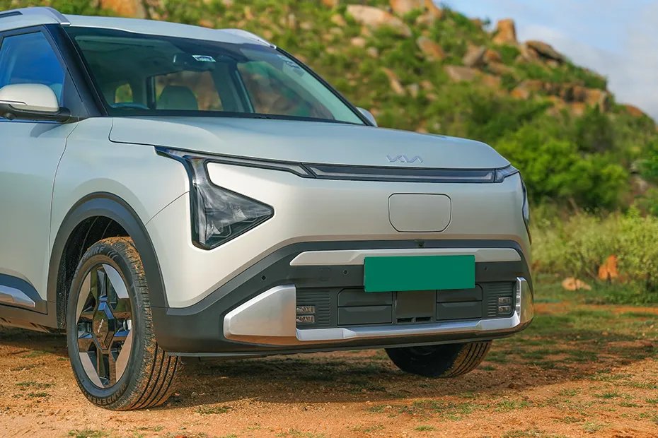 Kia Carens Clavis EV X-Line ER 6Str - Image 19