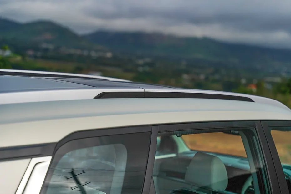 Kia Carens Clavis EV X-Line ER 6Str - Image 32