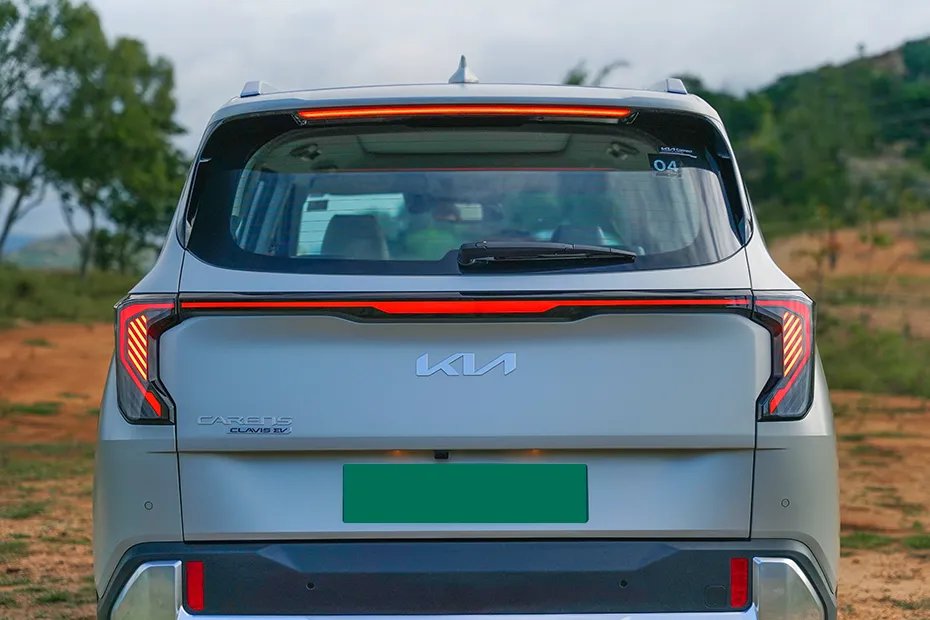 Kia Carens Clavis EV X-Line ER 6Str - Image 35