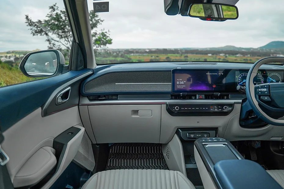 Kia Carens Clavis EV X-Line ER 6Str - Image 50