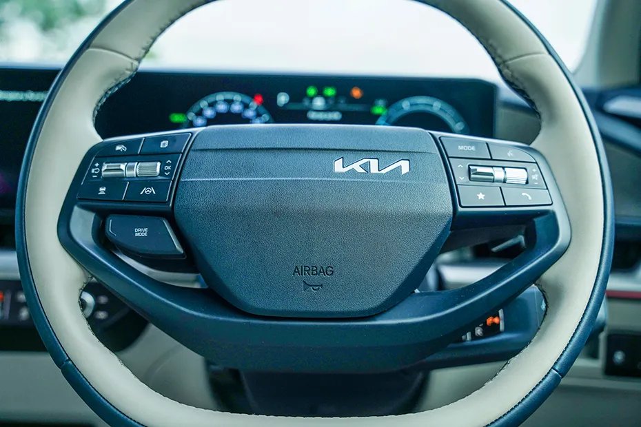Kia Carens Clavis EV X-Line ER 6Str - Image 53